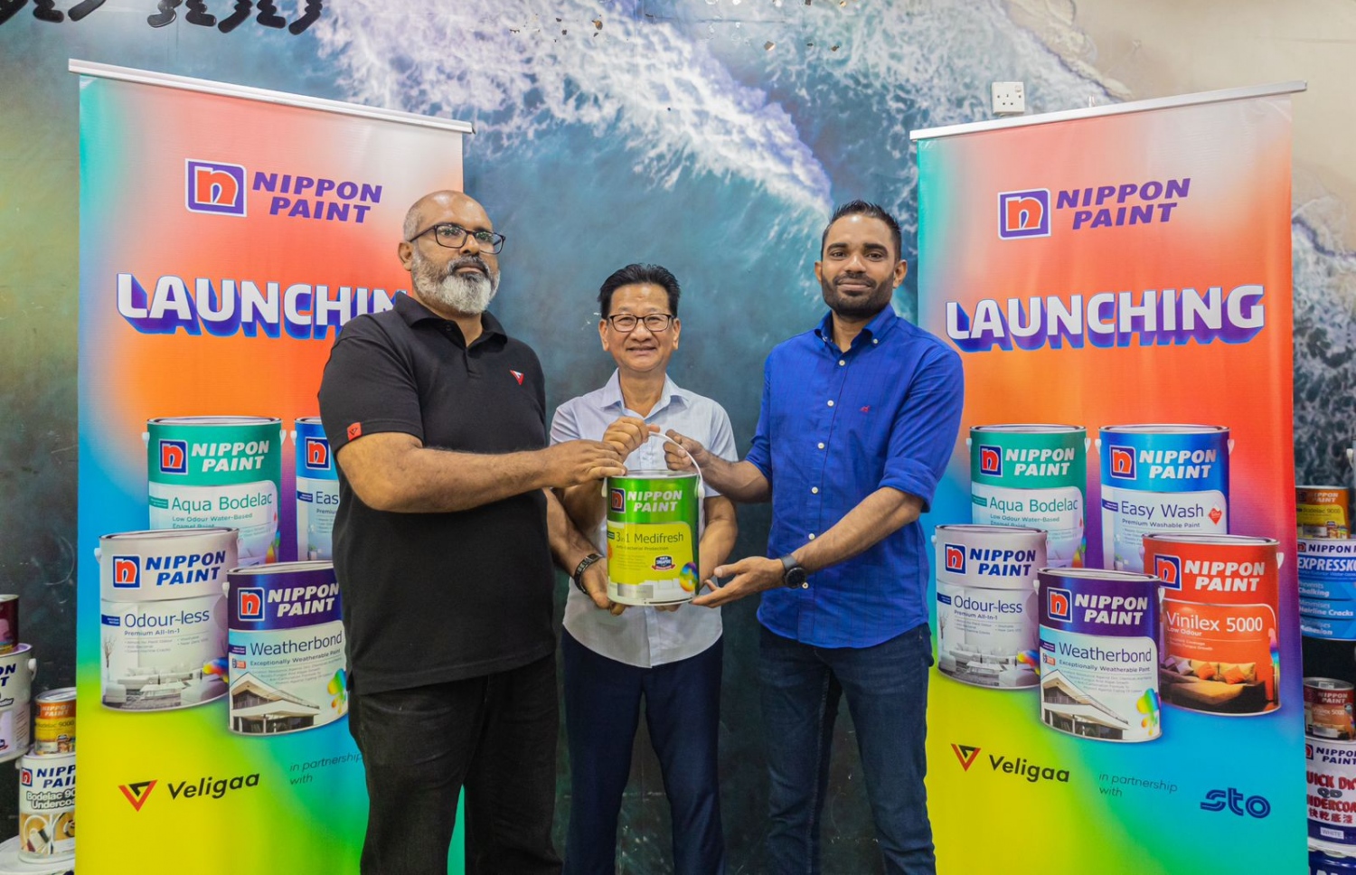 "ނިޕޯން" ވެލިގާއަށް ލޯންޗުކުރަނީ. -- ފޮޓޯ: ވެލިގާ