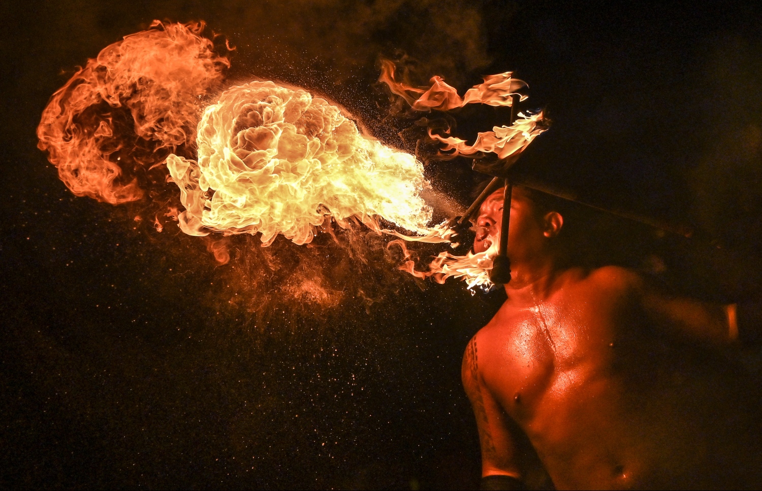 ސެންޓްރަލް ޕާކުގައި ބޭއްވި "ފުރަވީރުން"ގެ ޝޯ