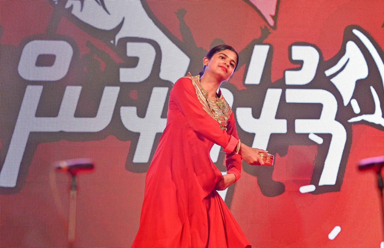 ރޭ ސެންޓްރަލް ޕާކުގައި ޒުވާނުންނަށް ހާއްސަކޮށްގެން ބޭއްވި "ފުރަވީރުން" ޝޯގެ ތެރެއިން.-- ފޮޓޯ: ފަޔާޒް މޫސާ/މިހާރު