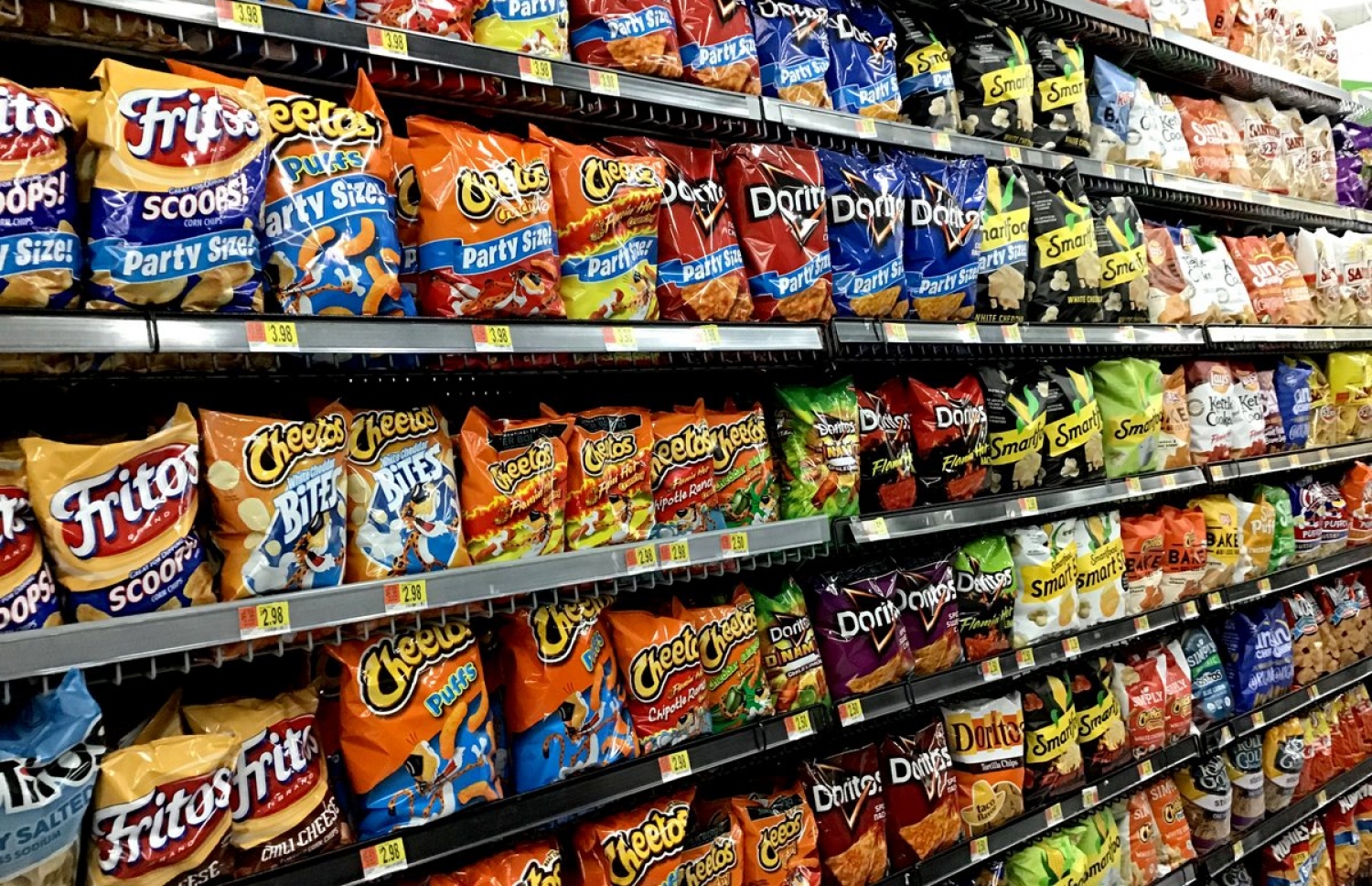 ޕެކެޓުގައި ބަންދުކޮށްފައި ހުރި ލުއިކާނާ؛ ބަންދުކޮށްފައި ހުންނަ ކާނާ މަދުކުރުން މުހިންމު