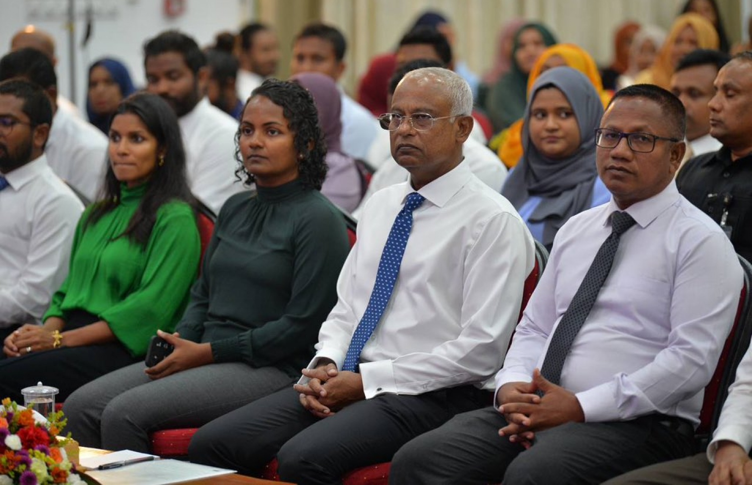 ތިމާވެށީގެ ދުވަސް ފާޙަގަ ކުރުމަށް މިރޭ ބޭއްވި ޖަލްސާގައި ރައީސް އާއި ސަރުކާރުގެ އިސް ބޭފުޅުން--ފޮޓޯ: ރައީސް އޮފީސް
