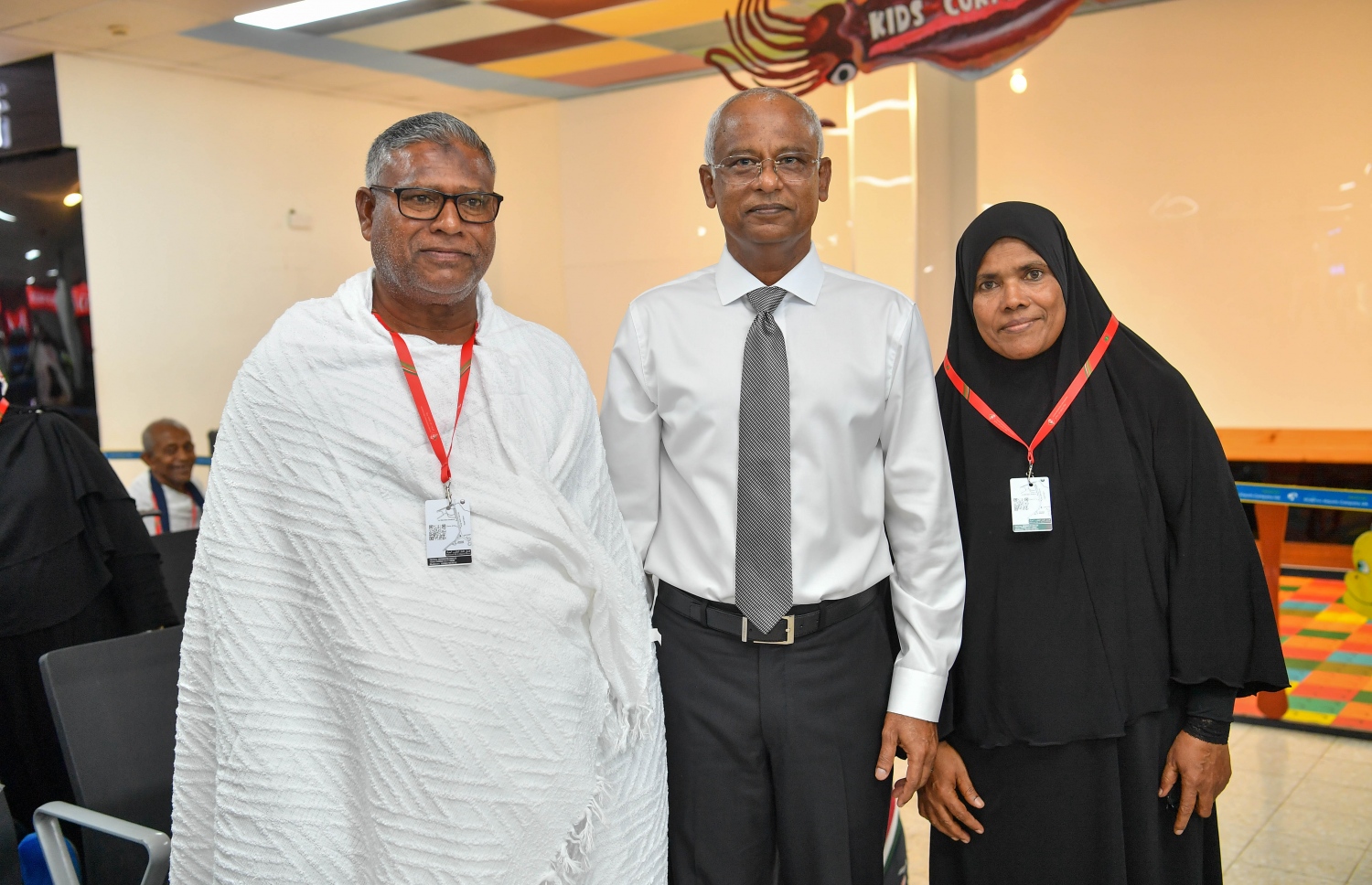 ހައްޖަށް ފުރި މީހުންގެ ފަހު ގްރޫޕާ ރައީސް ބައްދަލުކުރެއްވުން