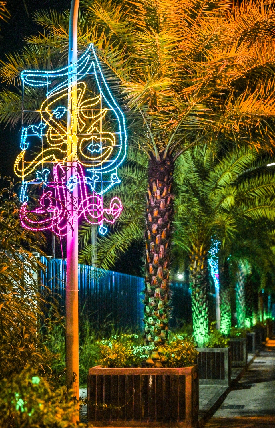 ބޮޑުތަކުރުފާނުމަގު ބޮކިތަކުން ދިއްލާފައި.-- ފޮޓޯ: ނިޝާން އަލީ / މިހާރު