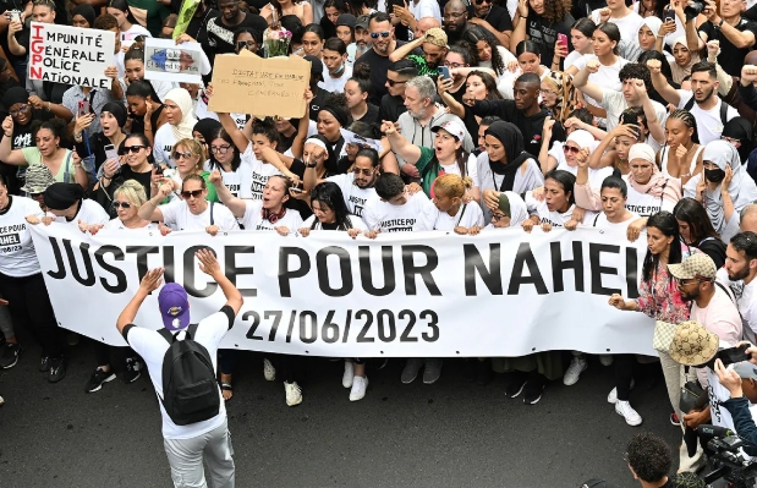 ނަހެލްގެ މަރާ އެކު ފްރާންސްގައި ކުރިއަށްދާ ހަމަނުޖެހުމުގެ ތެރެއިން