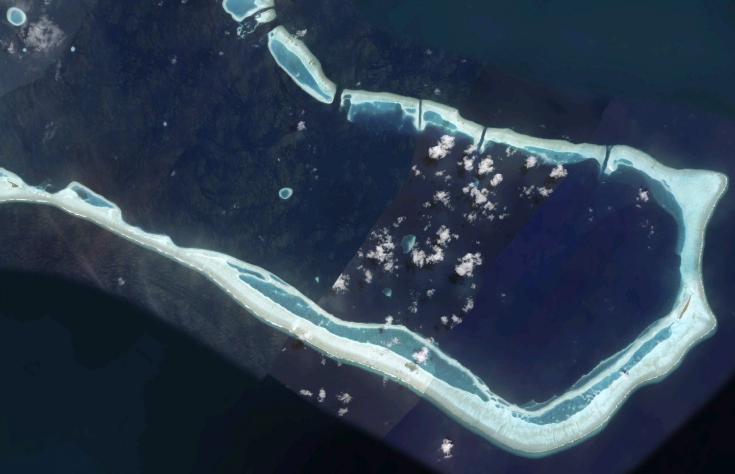 ރާއްޖޭގައި އޮތް އެންމެ ބޮޑު ފަޅު ކަމަށްވާ ވ. ފޮއްތެޔޮ ފަޅު: އެ ފަޅު ނުއަގުގައި ވިއްކަން ނިންމާފައިވާ ކަމަށް ބުނެ އިދިކޮޅުން ވަނީ ކަންބޮޑުވުންފާޅު ކޮށްފައި.