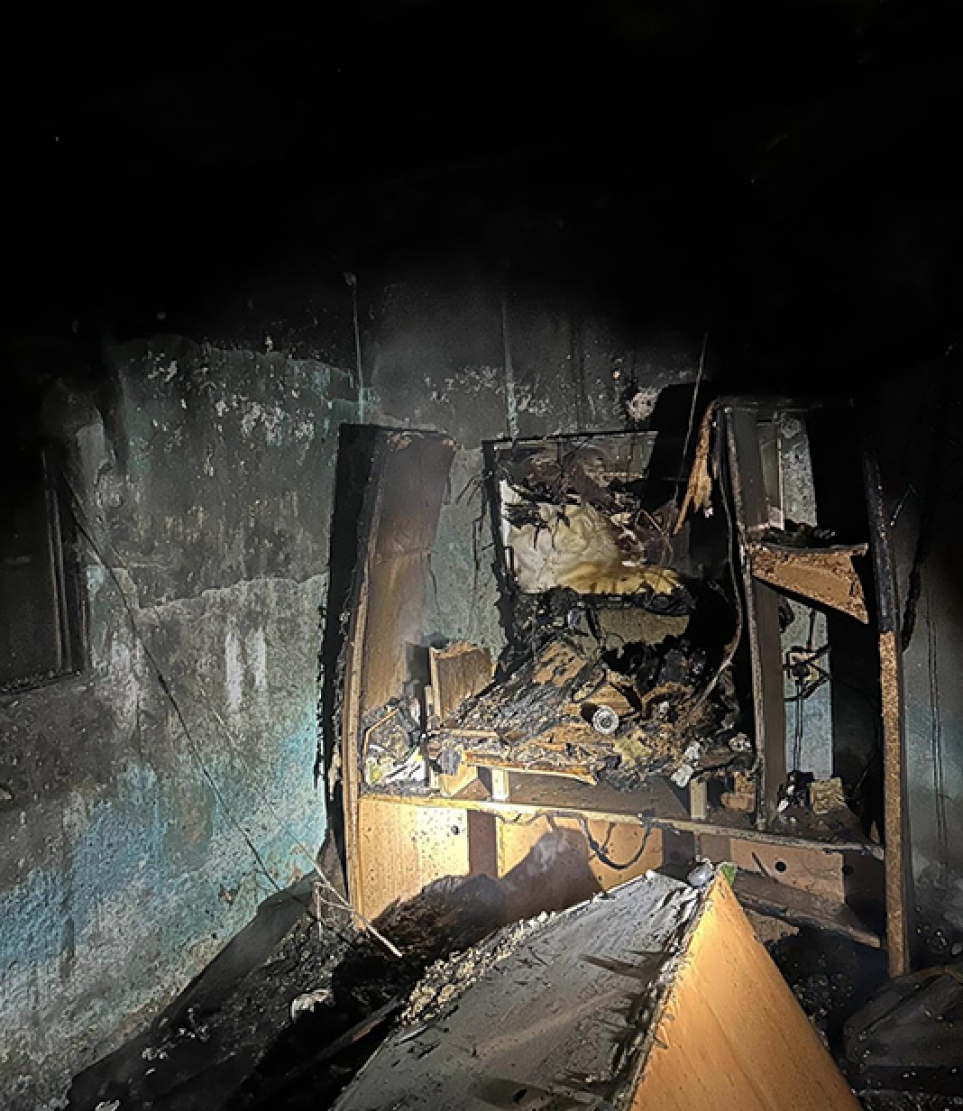 އަލިފާނުގެ ހާދިސާގައި ހިތަދޫގެ ގެއަކަށް ގެއްލުން ލިބިފައި.-- ފޮޓޯ: އެމްއެންޑީއެފް