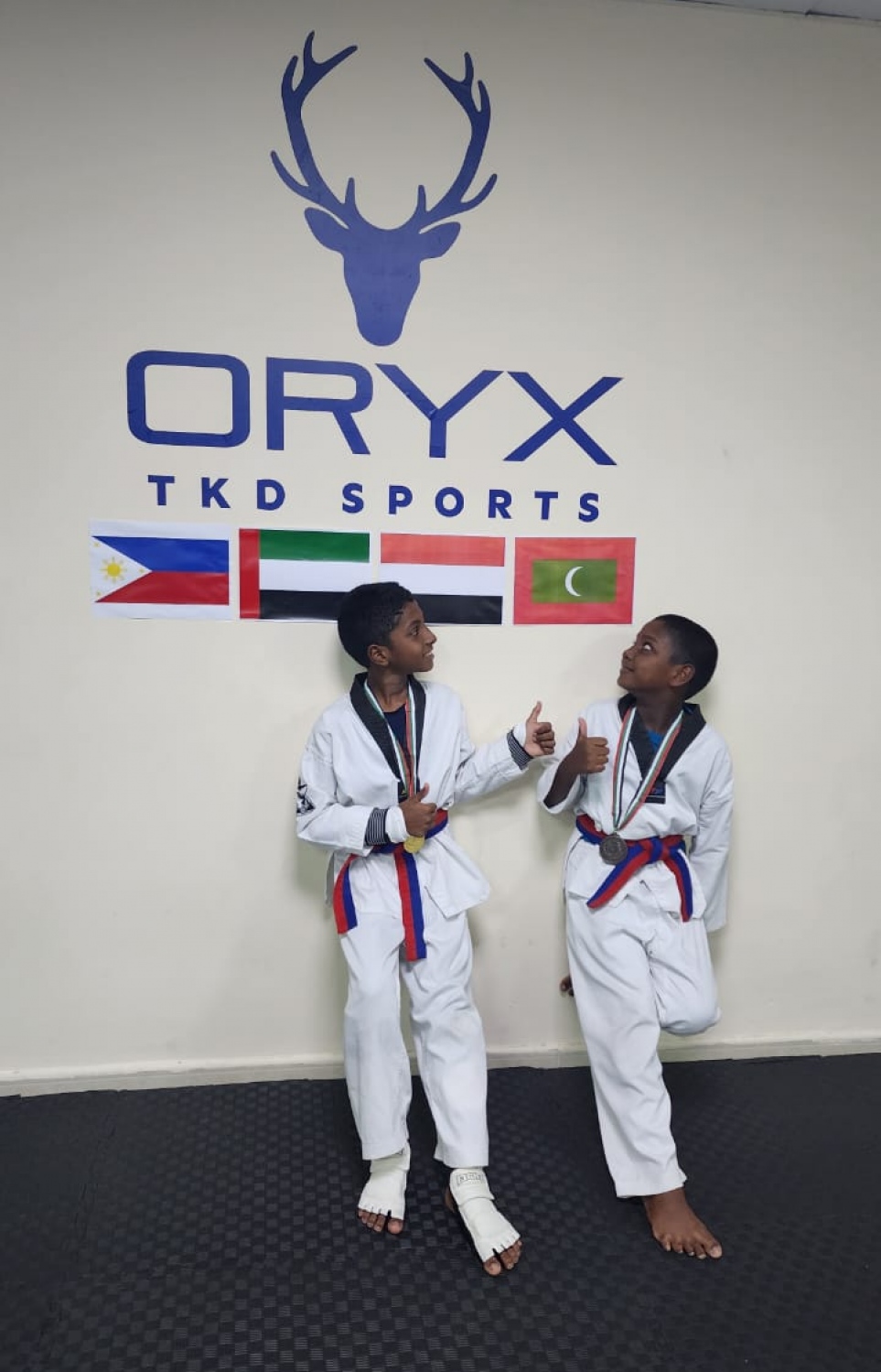 ހޫދު އާއި ޔޫނުސް