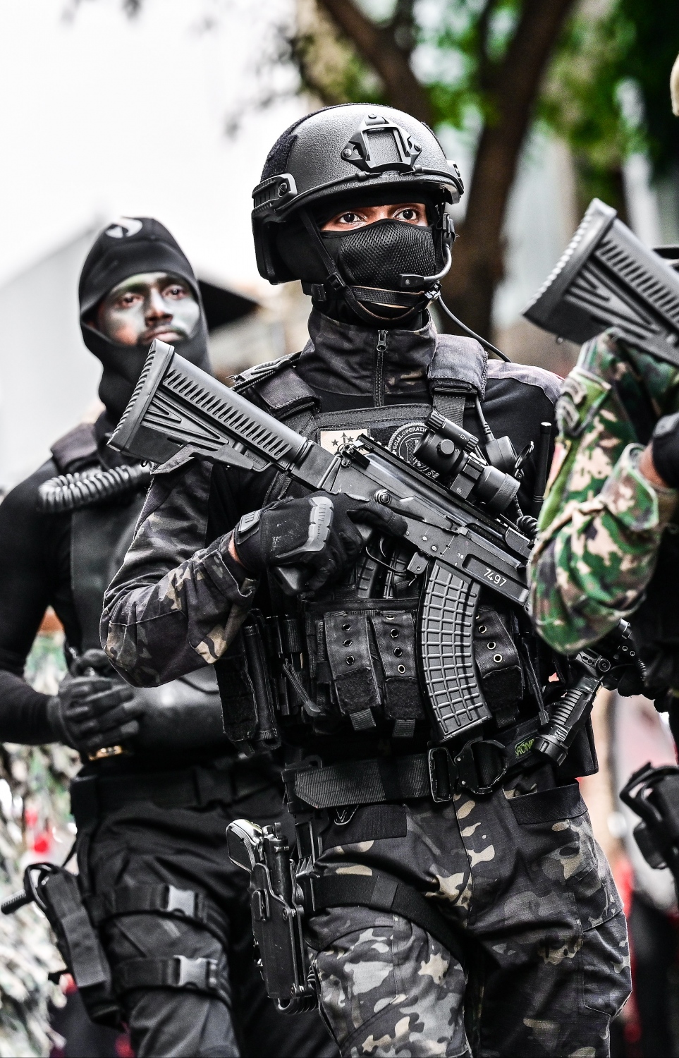 މިނިވަން ދުވަހުގެ ޕެރޭޑްގައި އެމްއެންޑީއެފްގެ ސްޕެޝަލް ފޯސް ސިފައިން ޕެރޭޑްގައި ބައިވެރިވަނީ -- ފޮޓޯ: ނިޝާން އަލީ | މިހާރު