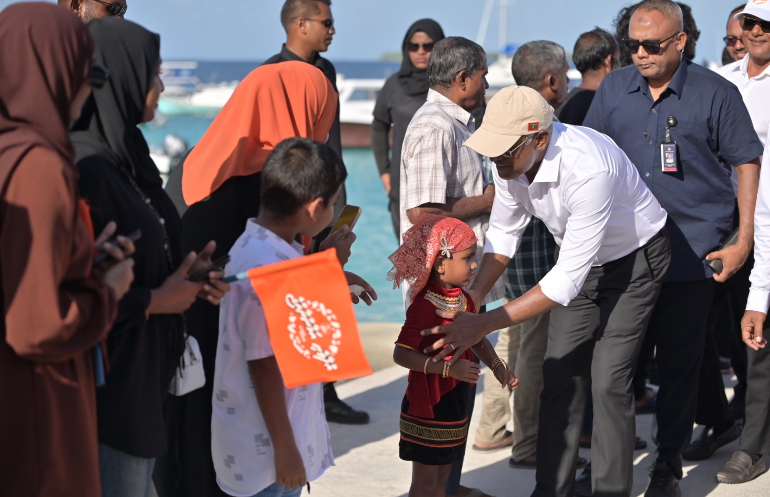 ރައީސް ފޮއްދޫގައި: އެ ރަށަށް މިހާރު އެންމެ ބޭނުން ވަނީ ބަނދަރެއް