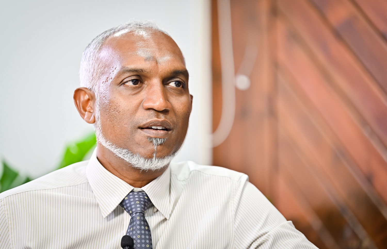 މުއިއްޒު މިއަދު "މިހާރު" އާ ވާހަކަ ދައްކަވަނީ.---ފޮޓޯ: ނިޝާން އަލީ| މިހާރު