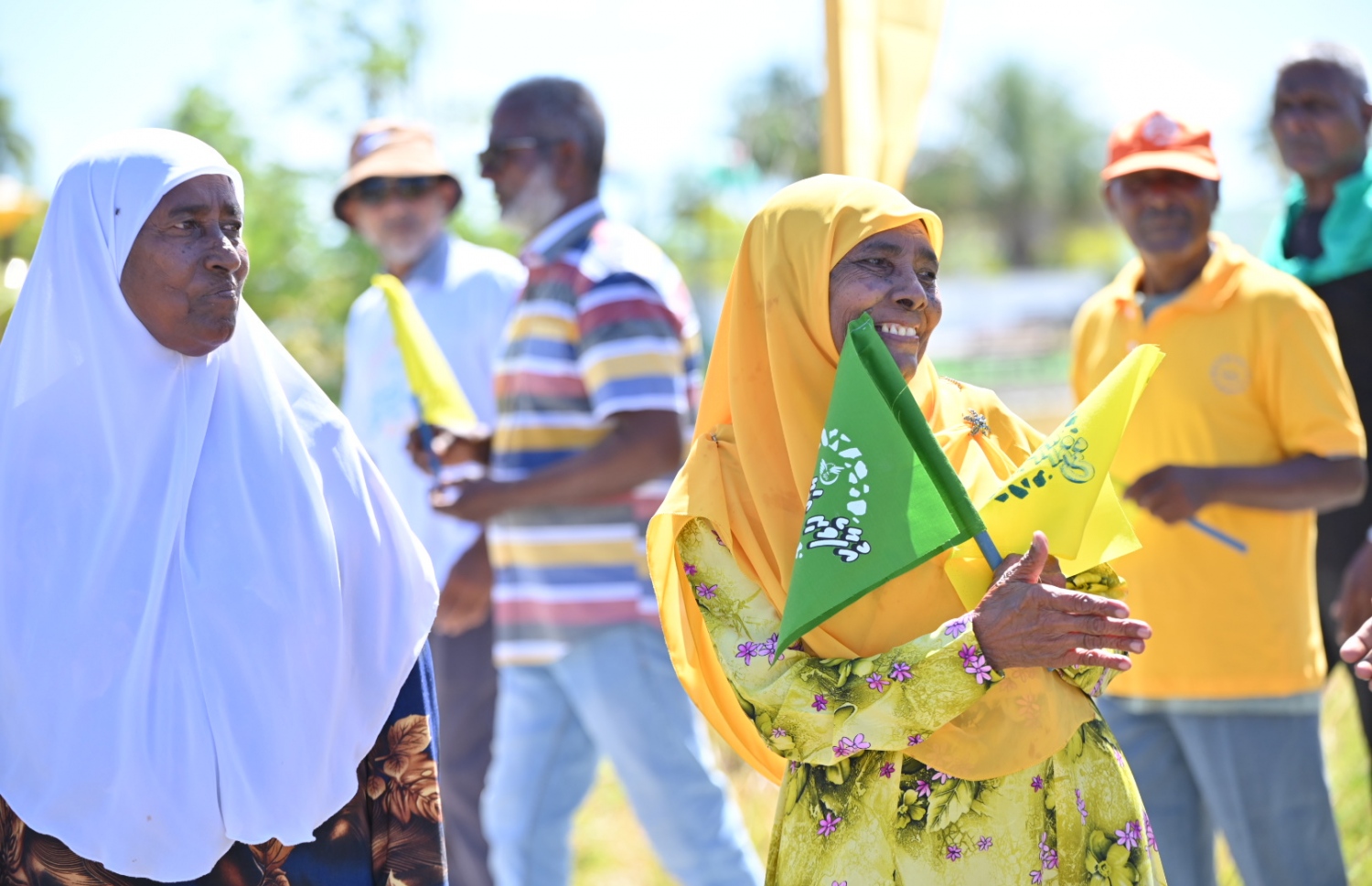 ވިލުފުށީގައި އެމްޑީޕީ ސަޕޯޓަރެއް ދިދަ ހިފައިގެން--ފޮޓޯ: އެމްޑީޕީ