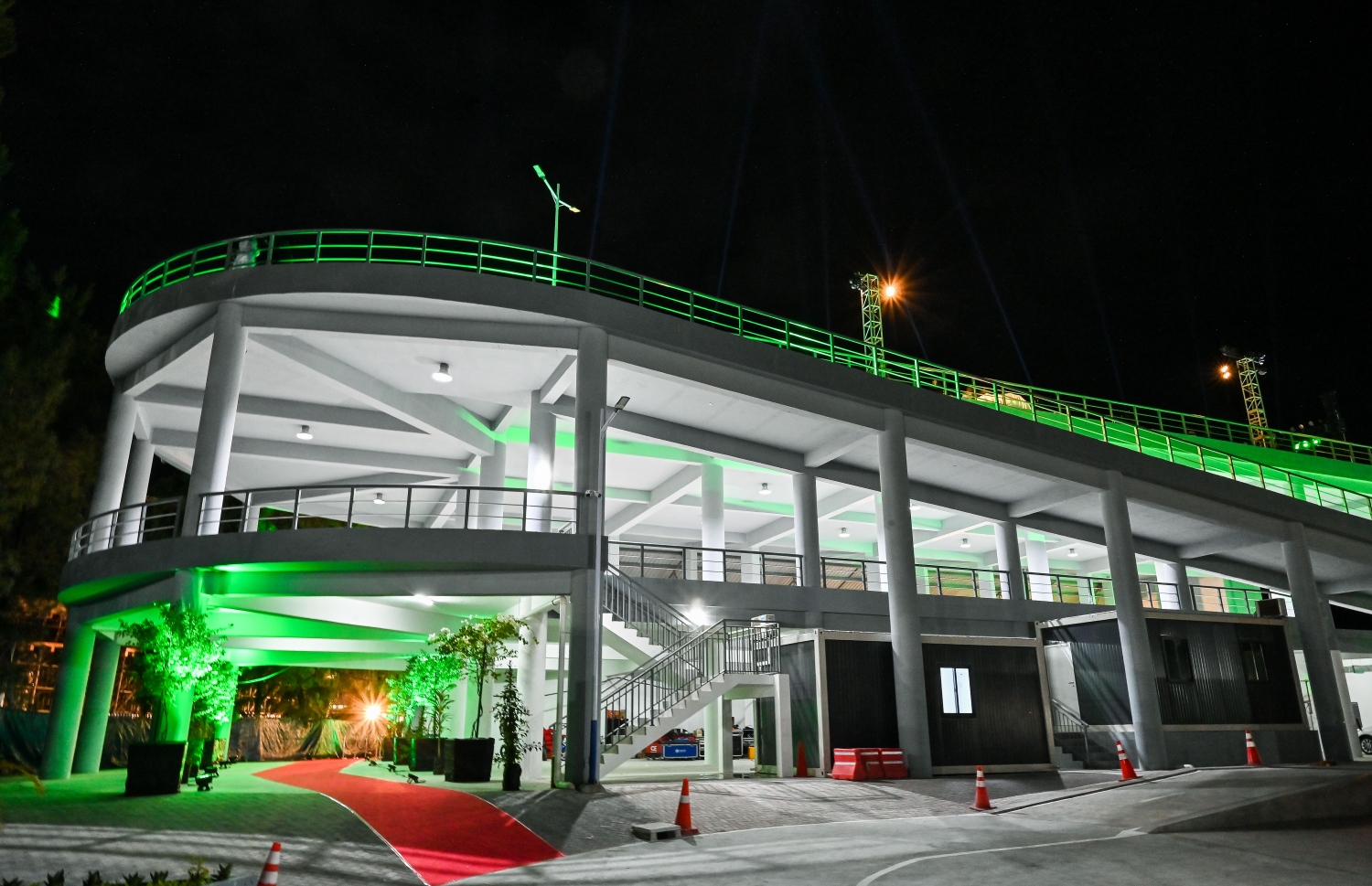 މާލޭ އިންޑަސްޓްރިއަލް ޒޯނުގައި ހެދި ވެމްކޯގެ ވޭސްޓް ޓްރާންސްފާ ސްޓޭޝަން: މާލޭގެ އިތުރުން ހުޅުމާލެ އާއި ވިލިމާލޭގައި ވެސް މިކަހަލަ ވޭސްޓް ޓްރާންސްފާ ސްޓޭޝަނެއް ހެދުމުގެ މަސައްކަތް ސަރުކާރުން އަންނަނީ ކުރަމުން -- ފޮޓޯ: ފަޔާޒު މޫސާ | މިހާރު