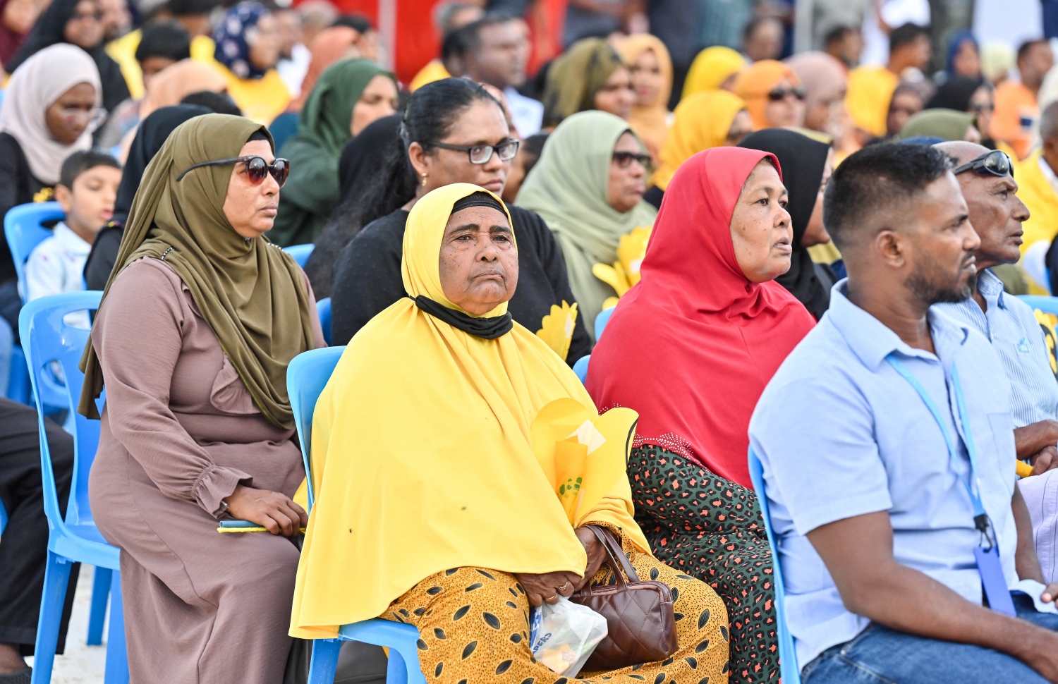 ހުވަދު އަތޮޅުގައި އާރުޓީއެލް ފެރީގެ ހިދުމަތް ރަސްމީކޮށް ފެށުމަށް ގދ. ތިނަދޫގައި ބޭއްވި ޖަލްސާ.-- ފޮޓޯ: ފަޔާޒް މޫސާ | މިހާރު