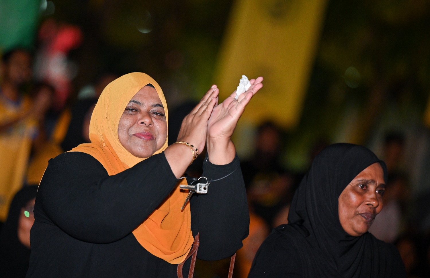 ރައީސް އިބްރާހިމް މުހައްމަދު ސޯލިހުގެ ކެމްޕެއިނަށް ގދ. ތިނަދޫގައި ބޭއްވި ޖަލްސާ.-- ފޮޓޯ: ފަޔާޒް މޫސާ | މިހާރު