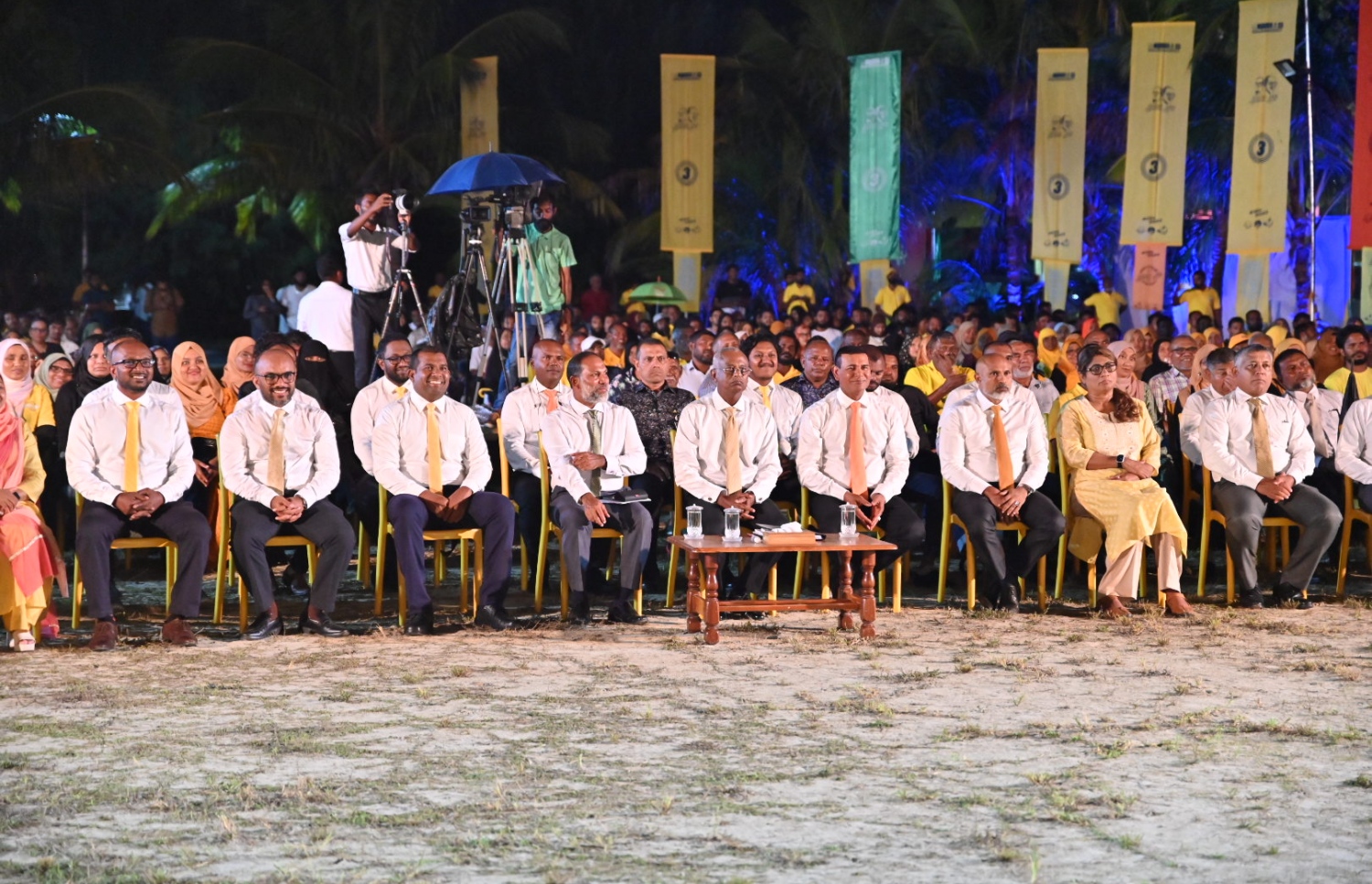 ތިނަދޫގައި ރައީސްގެ ކެމްޕޭން ޖަލްސާ ކުރިއަށް ދަނީ: -- ފޮޓޯ | އެމްޑީޕީ