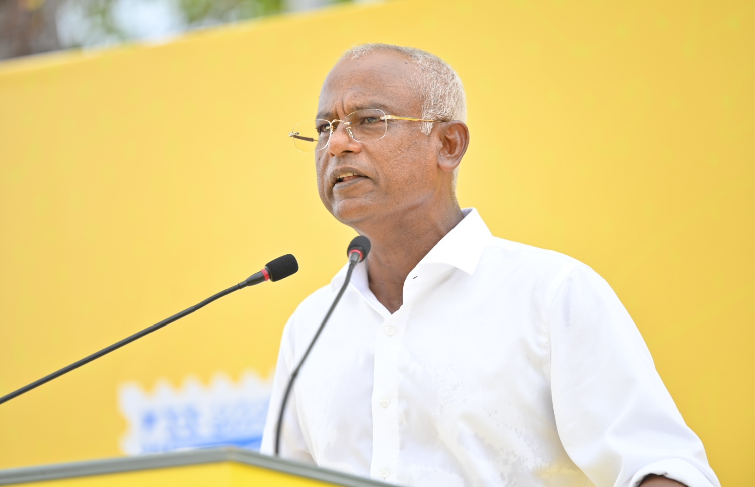 ރިޔާސީ އިންތިހާބުގެ ކެމްޕެއިނަށް ރަށަކަށް ވަޑައިގެން ރައީސް ވާހަކަފުޅު ދައްކަވަނީ:.-- ފޮޓޯ: އެމްޑީޕީ