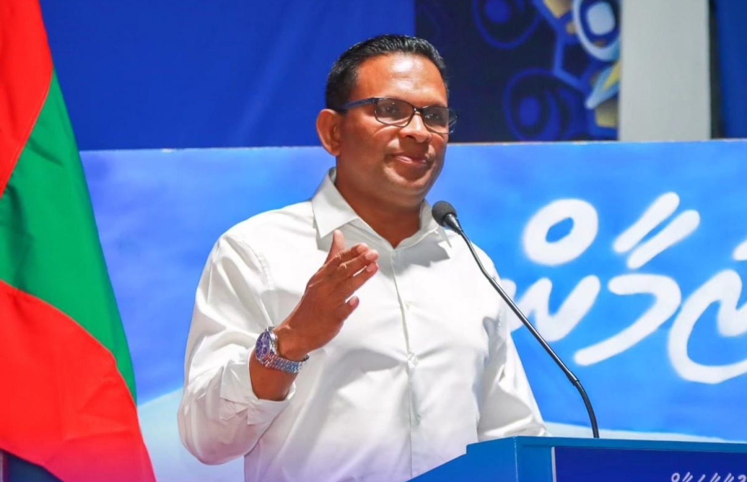 ނާޒިމް ގައްދޫގައި ވާހަކަ ދައްކަވަނީ: އާބަން ސެންޓަރަކަށް ހާދާނެ ކަމަށް ވިދާޅުވި