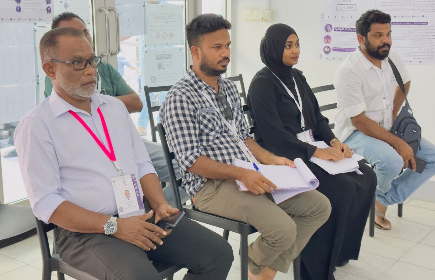 ޕީއެންސީގެ ރައީސް އަބްދުއްރަހީމް އަބްދުﷲ (އަދުރޭ( ވޯޓުލައްވަން ވަޑައިގެން.-- ފޮޓޯ: ޕީޕީއެމް