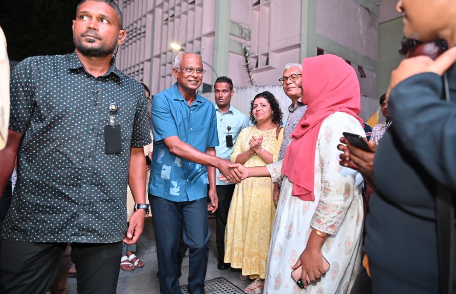 އެމްޑީޕީގެ ސޯސަން ޖަގަހަ ޖަލްސާގައި ރައީސް އިބްރާހިމް މުހައްމަދު ސޯލިހު ބައިވެރިވެވަޑައިގަތުން: އެމަނިކުފާނު ތަކުރާރުކޮށް ވިދާޅުވީ އިންތިހާބު ކާމިޔާބުކުރައްވާނެ ކަމަށް.
