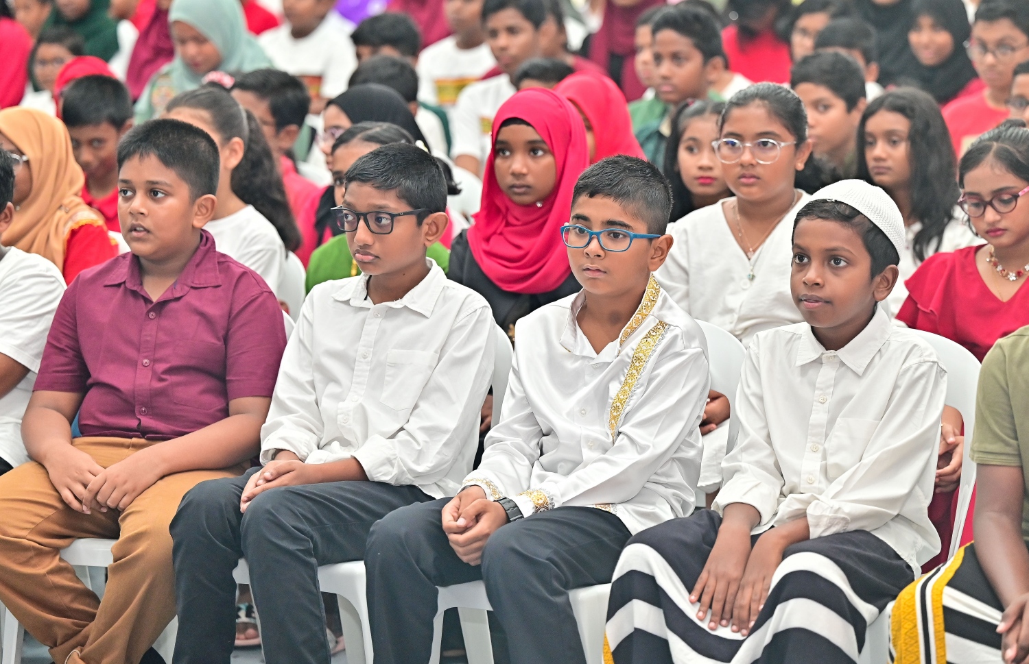 ސްކޫލުތަކުގައި ގައުމީ ދުވަސް ފާހަގަ ކުރުން