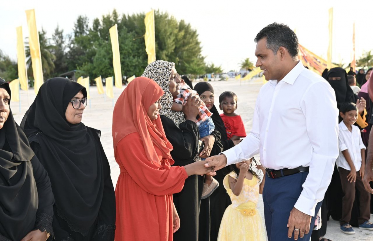 ނައިބު ރައީސް ފައިސަލް ނަސީމް ކ. ގާފަރަށް ވަޑައިގަތުމުން މަރުހަބާ ކިޔުން.