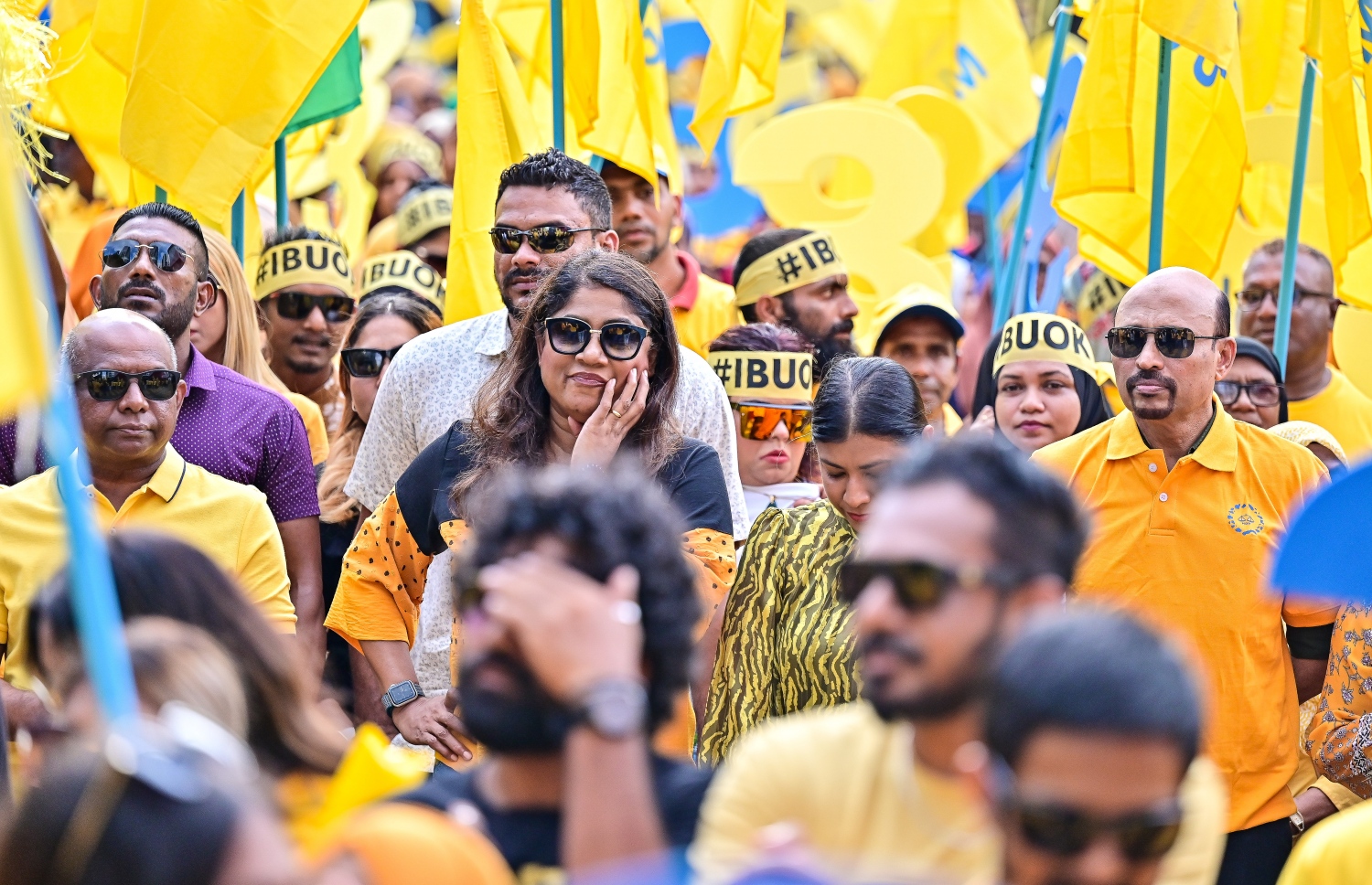 މާދަމާ އޮންނަ ރިޔާސީ އިންތިހާބުގެ ދެ ވަނަ ބުރަށް އެމްޑީޕީގެ ރިޔާސީ ކެންޑިޑޭޓް ރައީސް އިބްރާހިމް މުހައްމަދު ސޯލިހްގެ "އުފާވެރި އަމާން ރާއްޖެ" ކެމްޕެއިން ނިންމާލުމުގެ ހިނގާލުމުގައި އެމްޑީޕީެ އިސް ބޭފުޅުންގެ އިތުރުން ޕާޓިއަށް ސަޕޯޓު ކުރާ ގިނަބަޔަކު ބައިވެރިވަނީ.-- ފޮޓޯ: ފަޔާޒް މޫސާ /މިހާރު