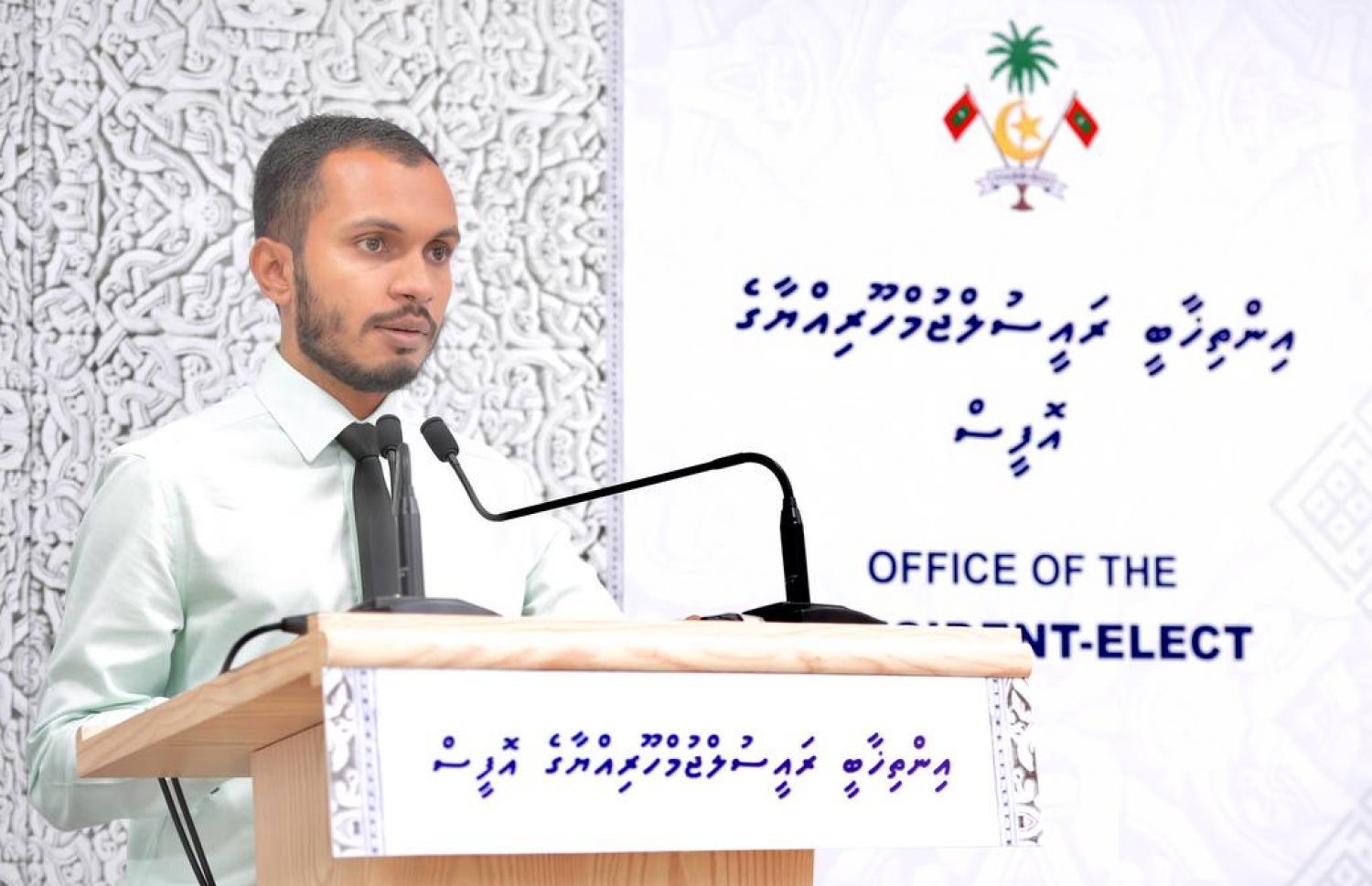 ފިރުޒުލް: ދަރަނީގެ ޖުމްލަ އަދަދު 9 ބިލިއަނަށް އަރާ ކަމަށް ވިދާޅުވި.