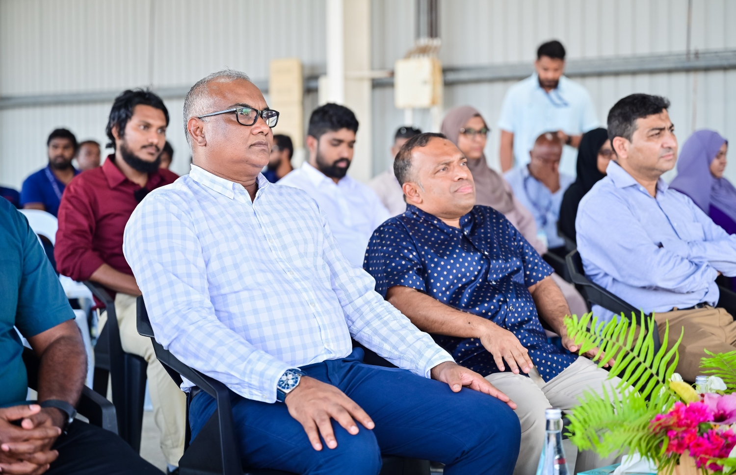 ނ. މާފަރު އިންޓަނޭޝަނަލް އެއާޕޯޓުގައި މޯލަޑިވިއަންގެ ފިއުލް ފާމް ހުޅުވަން ބޭއްވި ރަސްމިއްޔާތުގައި އެ ކުންފުނީގެ އެމްޑީ މުހައްމަދު މިހާދު ބައިވެރިވެވަޑައިގަންނަވަނީ.-- ފޮޓޯ: ނިޝާން އަލީ | މިހާރު