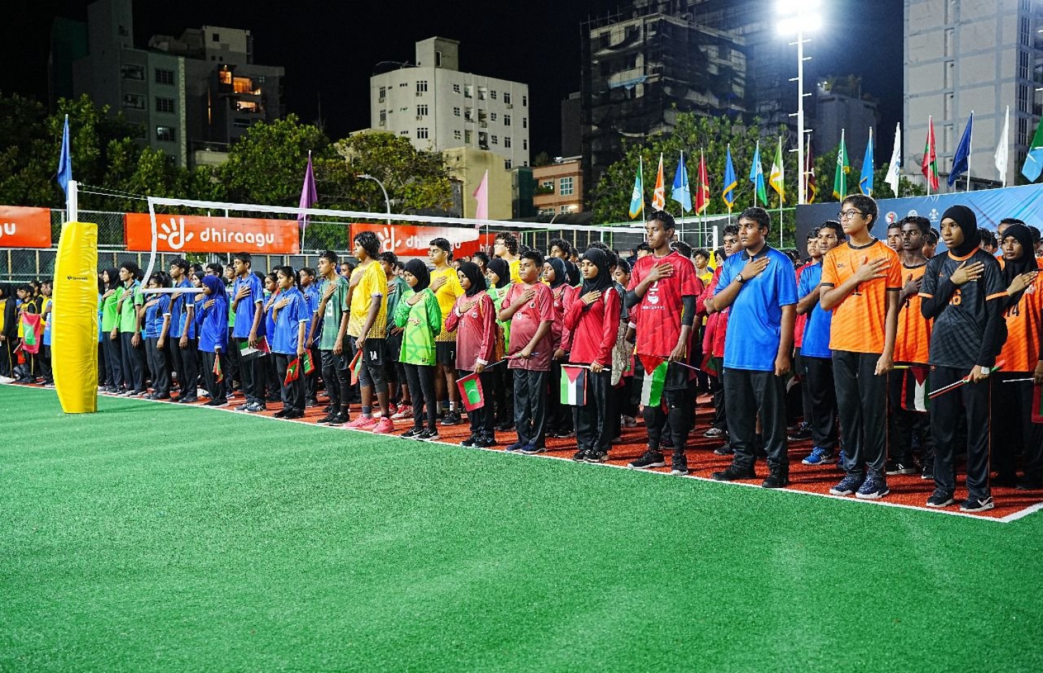 މުބާރާތް ފެށުމުގެ ރަސްމިއްޔާތުގެ ތެރެއިން.-- ފޮޓޯ: ވީއޭއެމް