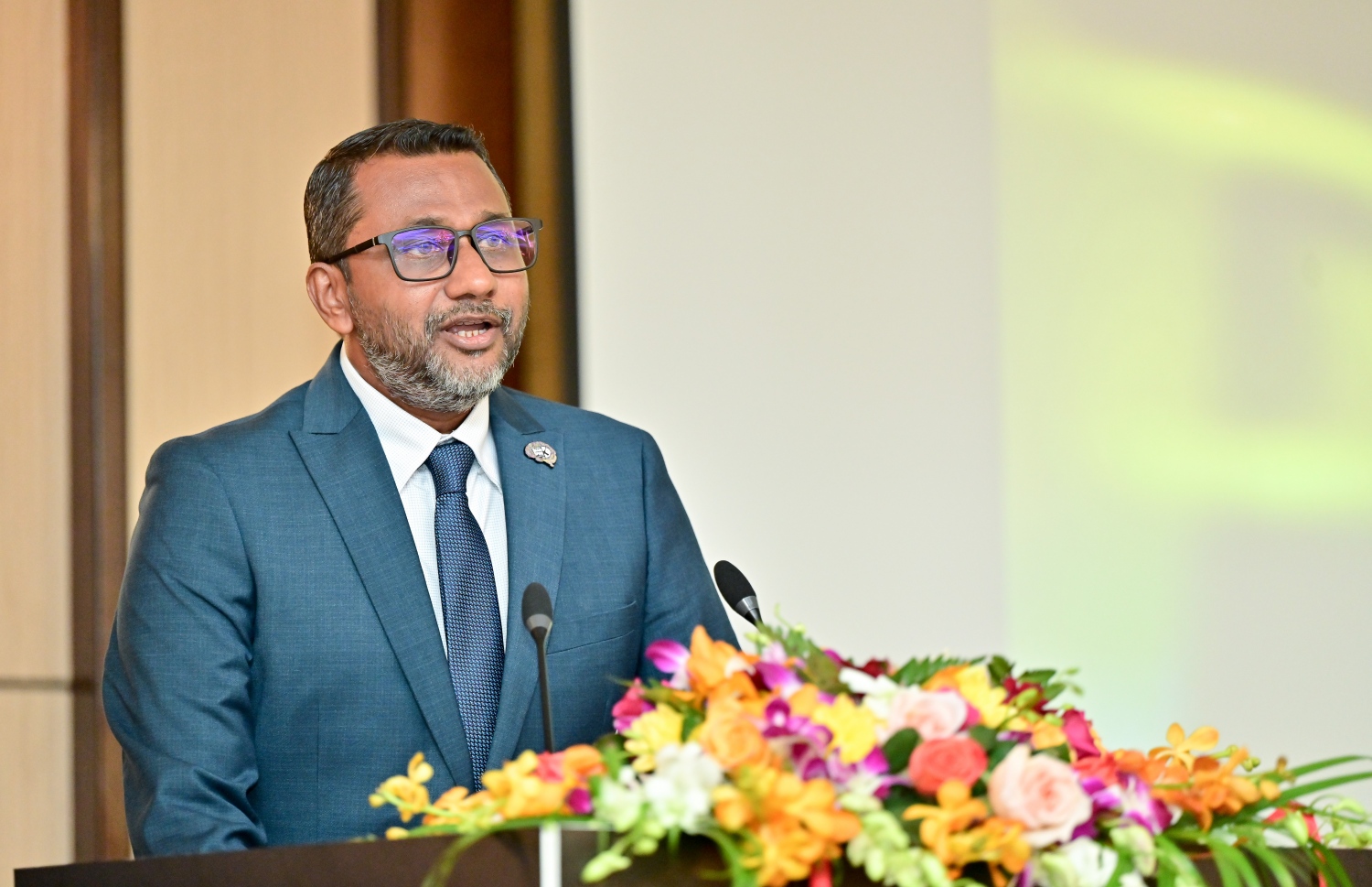 ީއޭޑީކޭ ހޮސްޕިޓަލުން ބާއްވާ ބްރެއިން އެންޑް ސްޕެއިން ކޮންފަރެންސް ފެށުމަށް މިއަދު ބޭއްވި ރަސްމިއްޔާތުގައި، އެ ހޮސްޕިޓަލްގެ މެނޭޖިން ޑިރެކްޓަރު އަފްއާލް ވާހަކަދައްކަވަނީ.-- ފޮޓޯ: ނިޝާން އަލީ/ މިހާރު