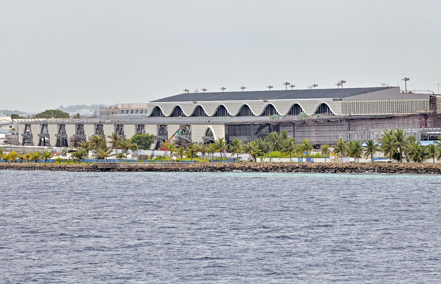 ވެލާނާ އިންޓަނޭޝަނަލް އެއާޕޯޓު. އާ ޓާމިނަލްގެ މަސައްކަތް އަށް މަސް ތެރޭގައި ނިންމުމަށް އާ ސަރުކާރުން ވަނީ އަމާޒު ހިފާފައި-- ފޮޓޯ: ނިޝާން އަލީ / މިހާރު