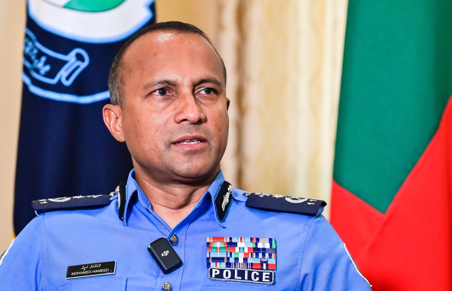 ފުލުހުންގެ ހިދުމަތުން އަންނަ ބުދަ ދުވަހު ރިޓަޔާކުރައްވާ ޕޮލިސް ކޮމިޝަނަރު ހަމީދު، "މިހާރު" އަށް މިއަދު އިންޓަވިއު ދެއްވަނީ.-- ފޮޓޯ: ފަޔާޒު މޫސާ/ މިހާރު