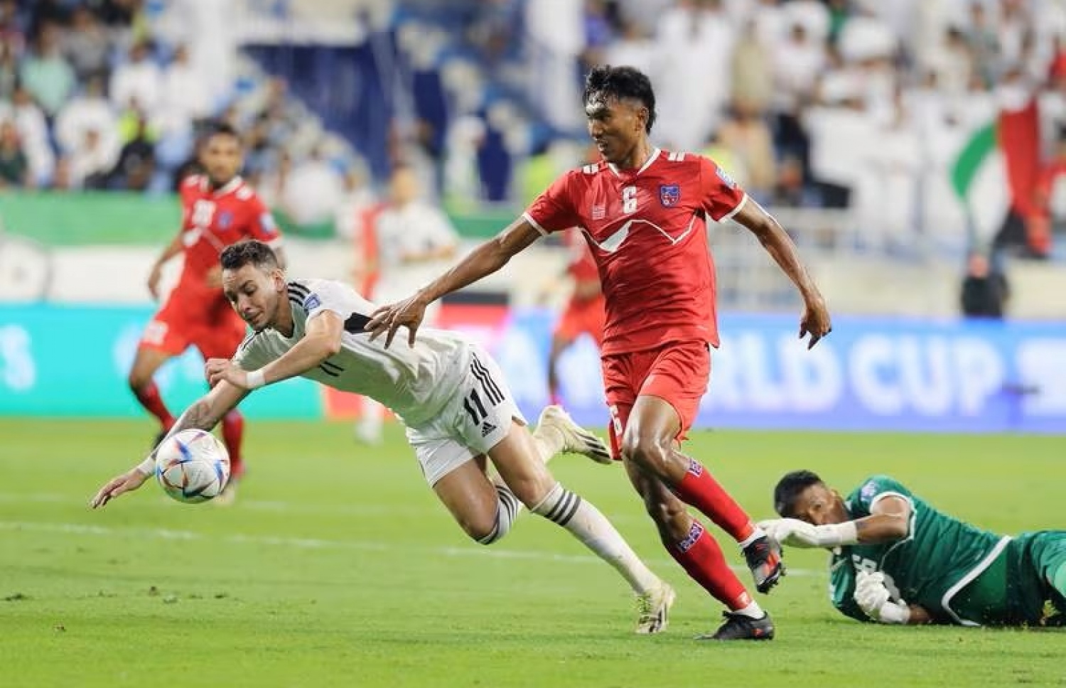 ނޭޕާލާއި ޔޫއޭއީ ކުޅުނު މެޗުގެ ތެރެއިން-- ފޮޓޯ: ނެޝެނަލް