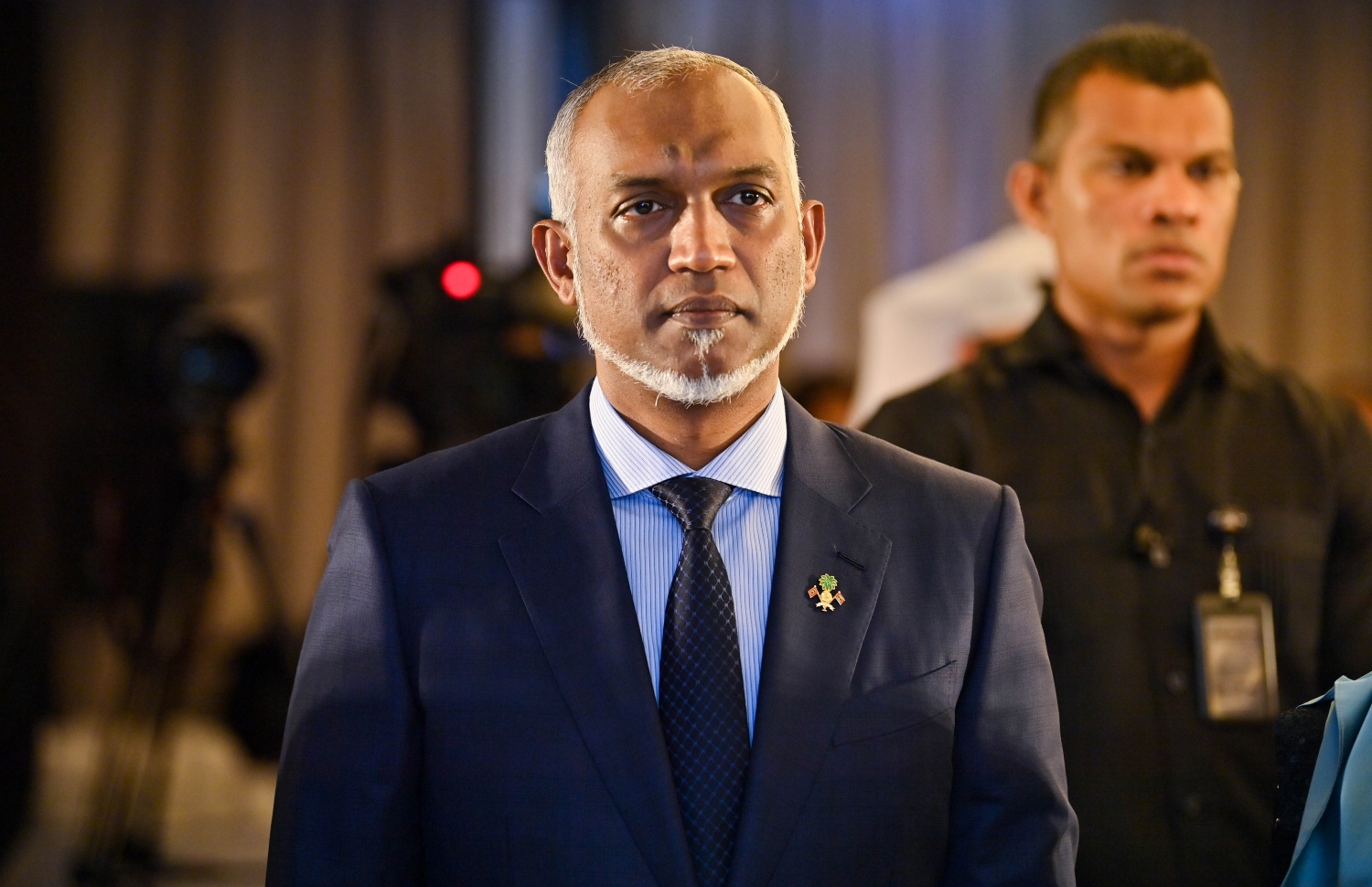 ޔުނައިޓެޑް އަރަބް އެމިރޭޓްސްގެ 52 ވަނަ ޔޫނިއަން ޑޭގެ މުނާސަބަތުގައި ހޮޓެލް ޖެންގައި ބޭއްވި ޖަލްސާގައި ރައީސް ޑރ. މުހައްމަދު މުއިއްޒު.-- ފޮޓޯ | ރައީސް އޮފީސް