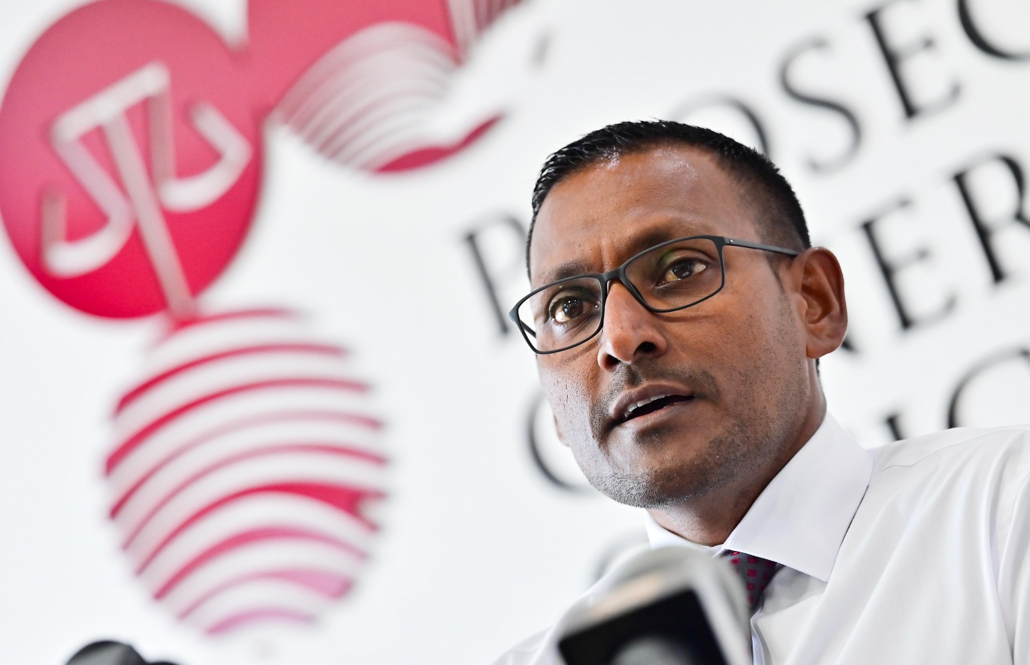 ޕްރޮސިކިއުޓާ ޖެނެރަލް (ޕީޖީ) ހުސެއިން ޝަމީމް.--