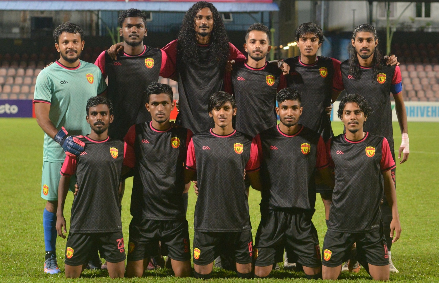 ބުރާ ދެކޮޅަށް ޔޫވީން ނެރުނު ފުރަތަމަ 11.-- ފޮޓޯ: އެފްއޭއެމް