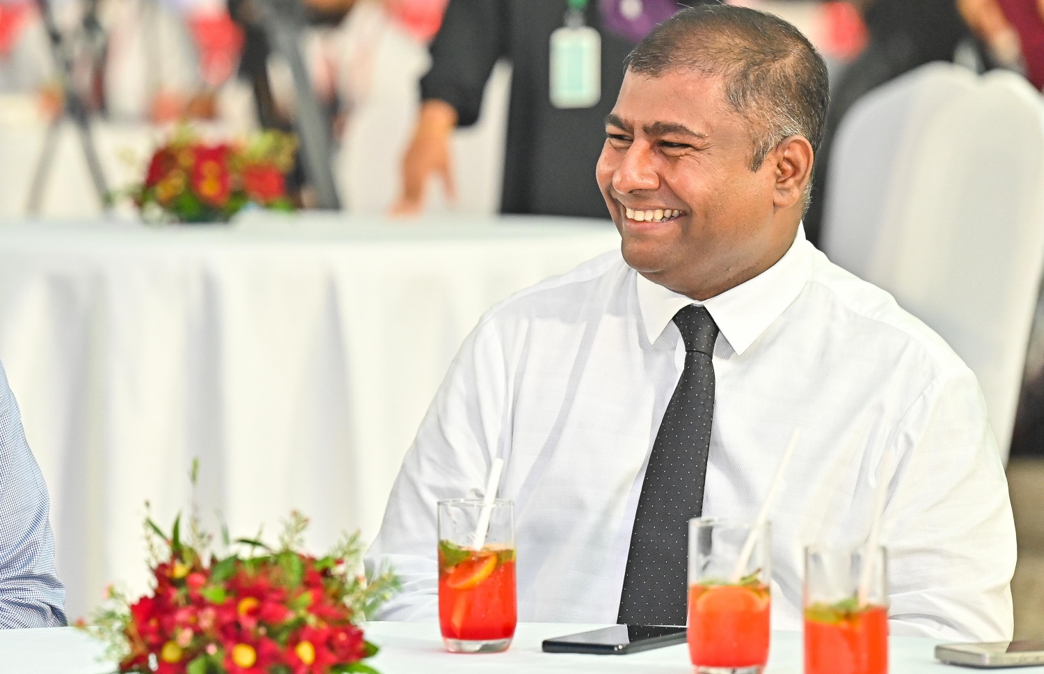 ދިވެހިބަހާއި ތާރީހާއި ސަގާފަތާ ބެހޭ މިނިސްޓަރު އާދަމް ނަސީރު.-- ފޮޓޯ: މިހާރު