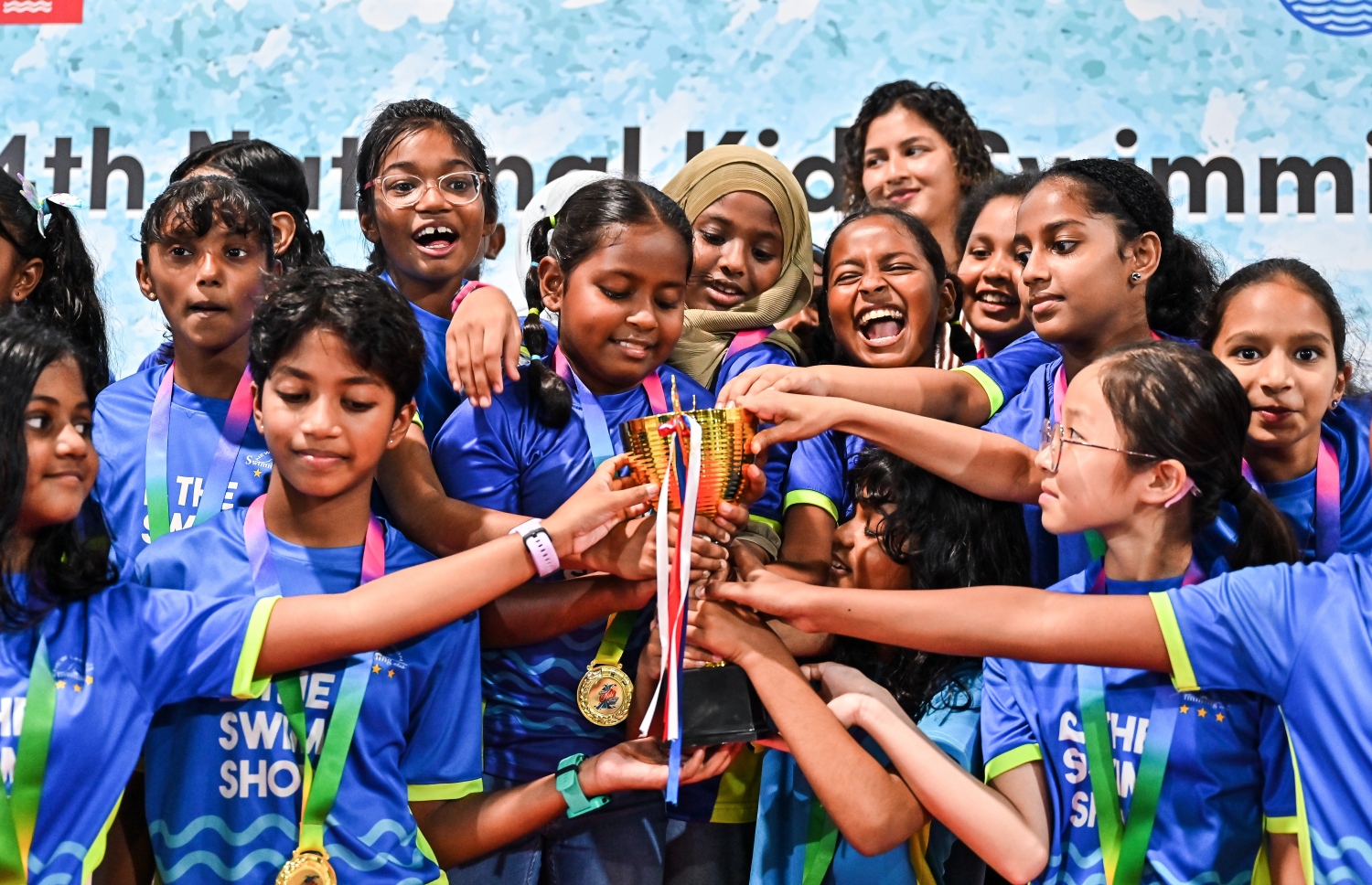 ބީއެމްއެލް ކިޑްސް ސުވިމިން ފެސްޓިވަލް ނިންމާލުން