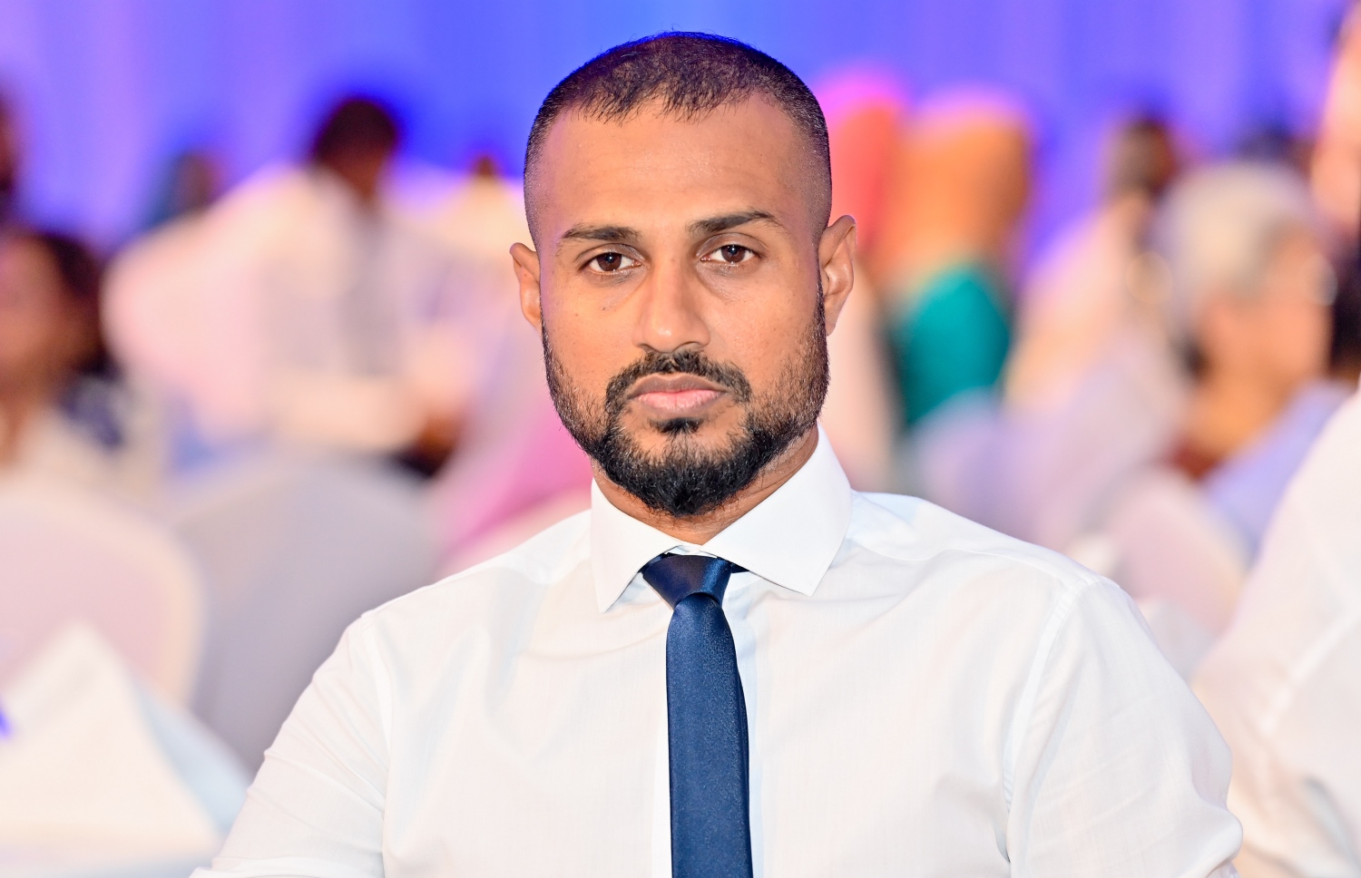 މަސްވެރިންގެ ދުވަހުގެ ރަސްމީ ޖަލްސާގައި ފެނަކަ ކުންފުނީގެ އެމްޑީ މުއާޒް މުހައްމަދު ރަޝީދު ބައިވެރިވެ ވަޑައިގަންނަވަނީ -- ފޮޓޯ: ރައީސް އޮފީސް