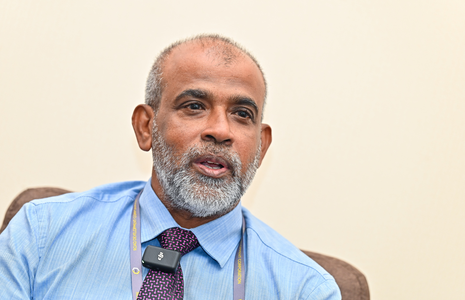 ރޯޑު ޑިވެލޮޕްމަންޓް ކޯޕަރޭޝަން (އާރްޑީސީ)ގެ މެނޭޖިން ޑިރެކްޓަރު ކަމުގައި ހުންނެވި އަލީ ޒުހައިރު-- ފޮޓޯ: މިހާރު