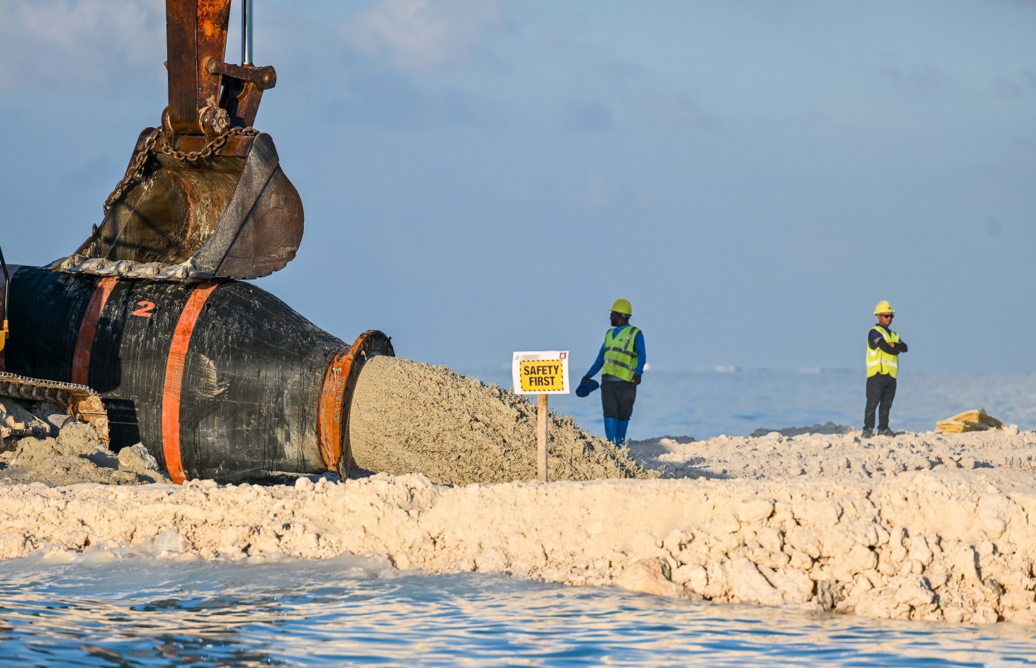 ރަސްމާލެ ހިއްކުމުގެ މަސައްކަތް ކުރަނީ: މިހާރު އެކަން އޮތީ ހުއްޓިފައި