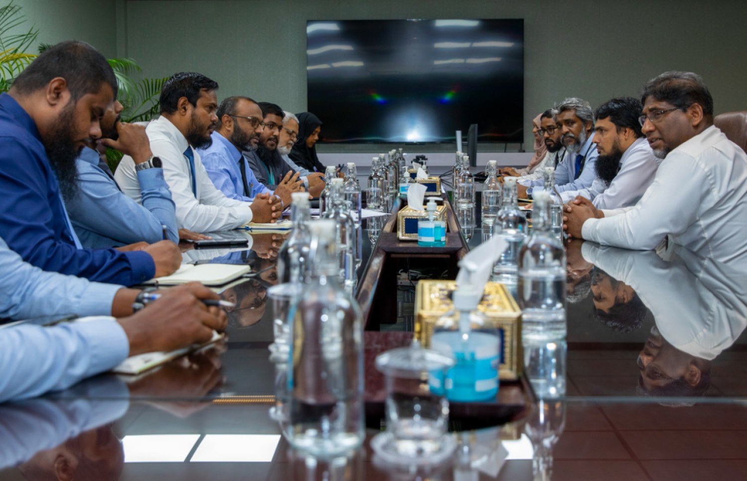 އިސްލާމިކް މިނިސްޓްރީގެ އިސް ބޭފުޅުން މިއަދު ބޭއްވި ބައްދަލުވުން.-- އި.-- ފޮޓޯ: އިސްލާމިކް މިނިސްޓްރީ