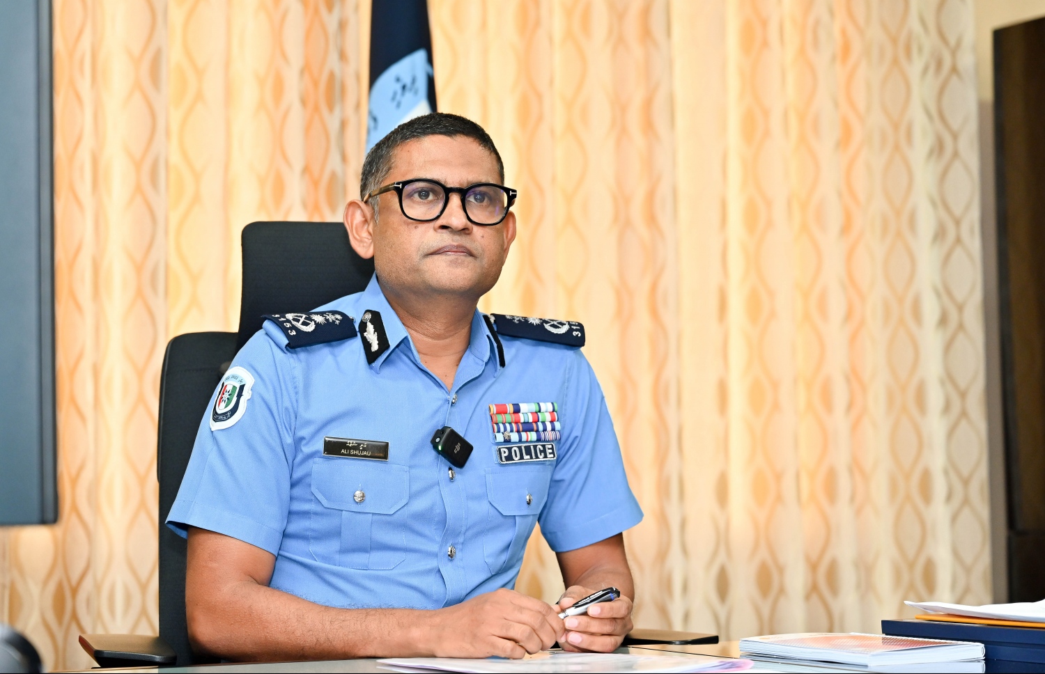 ޕޮލިސް ކޮމިޝަނަރު ޝުޖާއު މިއަދު "މިހާރު" އަށް އިންޓަވިއުދެއްވަނީ.-- ފޮޓޯ: ނިޝާން އަލީ/ މިހާރު