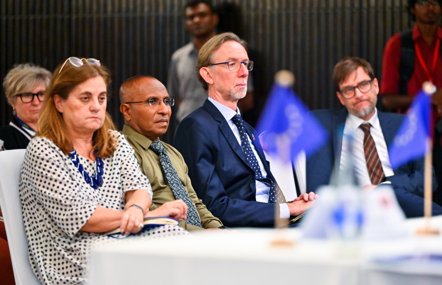 އީޔޫގެ އޮބްޒަވޭޝަން މިޝަންގެ ފައިނަލް ރިޕޯޓު ހާމަކުރުމަށް މިއަދު ބޭއްވި ބައްދަލުވުމުގައި އީސީގެ ނައިބު ރައީސް އިސްމާއީލް ހަބީބް ބައިވެރިވެވަޑައިގަންނަވަނީ. --ފޮޓޯ: ފަޔާޒް މޫސާ | މިހާރު