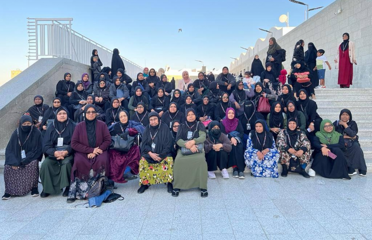 ގިބްލަ އުމްރާ ގްރޫޕުގެ ބައިވެރިން. -- ފޮޓޯ: ގިބްލަ އުމްރާ ގްރޫޕް