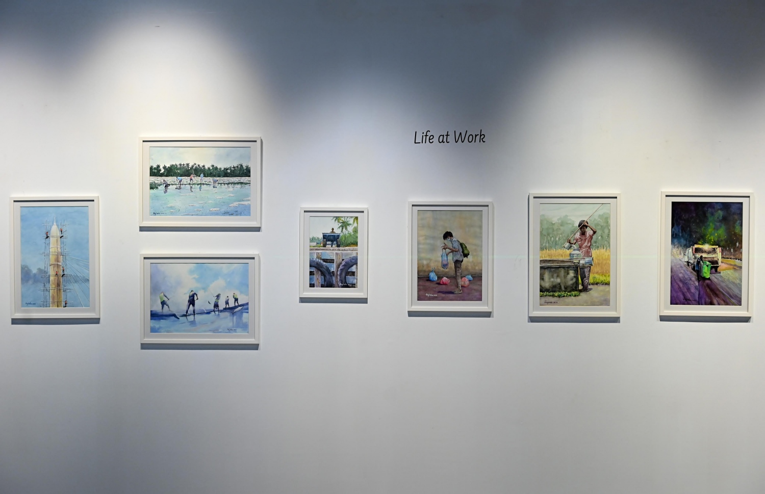 މަސައްކަތްތެރިންގެ އަގުވަޒަންކޮށް ނާޒިމްބެ ކުރަހާފައިވާ "ލައިފް އެޓް ވޯކް" ސެގްމެންޓްގެ ބައެއް ކުރެހުންތައް: ގިނަ ކުރެހުންތައް ކުރަހާފައިވަނީ ނާޒިމްބެ އަމިއްލައަށް ނަގާފައިވާ ފޮޓޯތަކުން -- ފޮޓޯ: ނިޝާން އަލީ/ މިހާރު