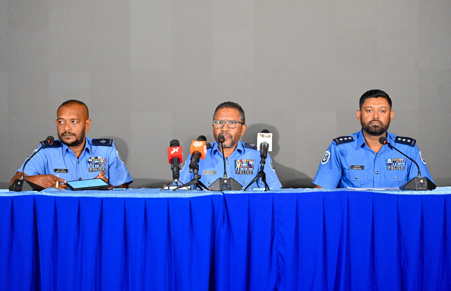 ފުލުހުން ތަހުގީގުކުރާ މައްސަލަތަކާ ގުޅިގެން މައުލޫމާތު ދިނުމަށް ބޭއްވި ޕްރެސް ކޮންފަރެންސް.-- ފޮޓޯ: ނިޝާން އަލީ | މިހާރު