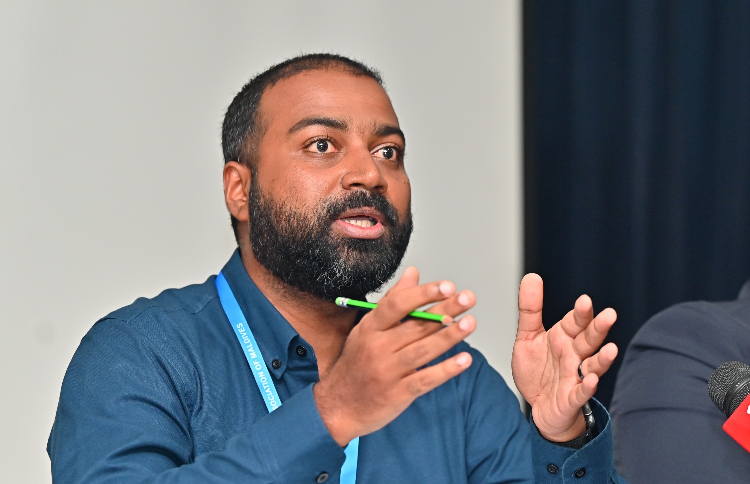 އެފްއޭއެމްގެ ޖެނަރަލް ސެކްރެޓަރީ ޖައުޝަން (ވ): ޖައުޝަން ވިދާޅުވަނީ ފީފާ އާއި އެފްއޭއެމުން ހިންގުން ހަވާލުކޮށްފައިވާ ކަމަށް --- ފައިލް ފޮޓޯ: ފަޔާޒު މޫސާ | މިހާރު