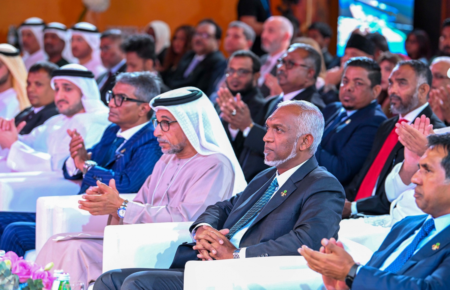 ރާއްޖޭގެ ފަރާތުން ދުބާއީގައި ބޭއްވި އިންވެސްޓް މޯލްޑިވްސް 2024 ދުބާއީ ފޯރަމްގައި ރައީސް ޑރ. މުހައްމަދު މުއިއްޒު ބައިވެރިވެވަޑައިގަންނަވަނީ.-- ފޮޓޯ: ރައީސް އޮފީސް