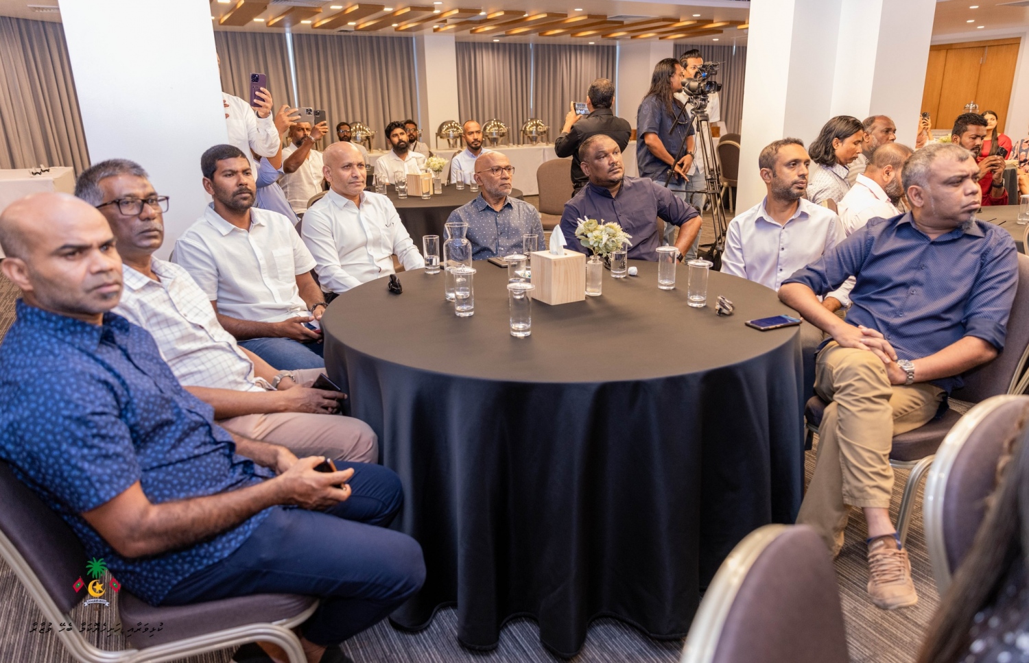 ކުޅިވަރު ކުރިއެރުވުމުގެ ދުރު ރާސްތާ ޕްލޭން ލޯންޗު ކުރުމަށް ބޭއްވި ހަފުލާގައި ބައިވެރިވި ކުޅިވަރުގެ ބައެއް ބޭފުޅުން --- ފޮޓޯ: ސްޕޯޓްސް މިނިސްޓްރީ